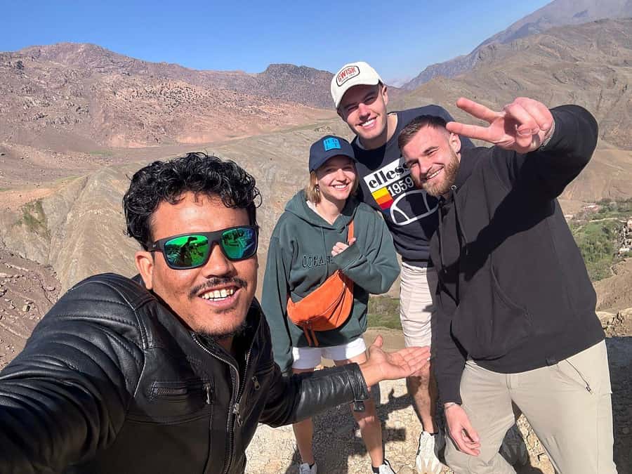 From Ouarzazate: 2-Day Excursion to Zagora Desert - Standard camp or luxury camp?