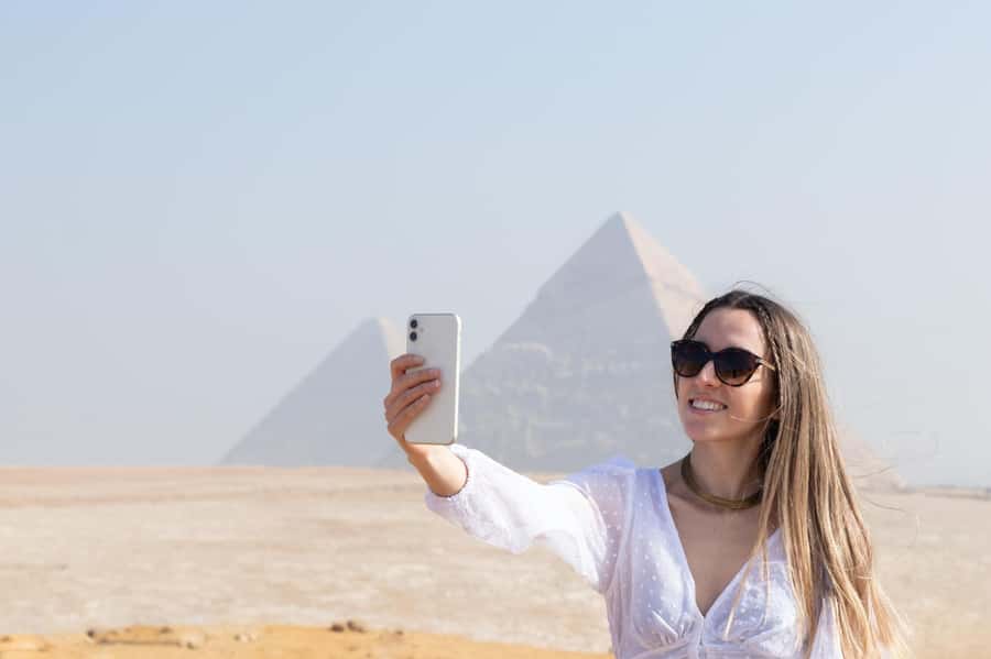 From Sharm El Sheikh: Cairo Pyramids Full-Day Tour by Plane - The guides are the most important part of the day
