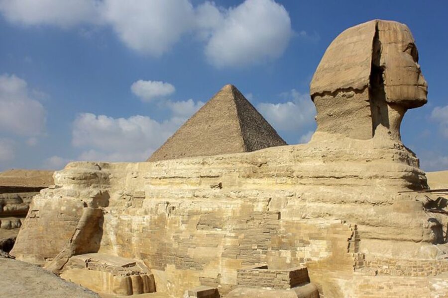 From Sharm El-Sheikh: Cairo's Pyramids: Full-Day By Flight - Khan El Khalili and the feel of old Cairo