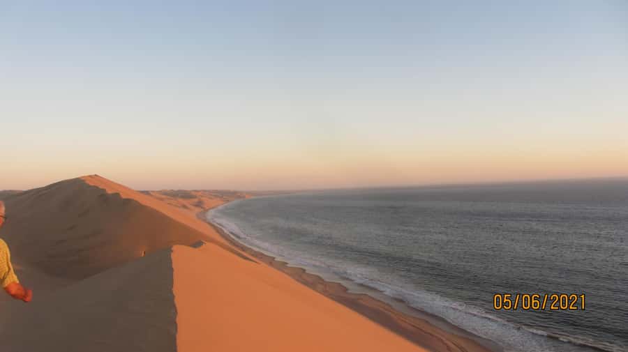 From Walvis Bay: Sandwich Harbour World Heritage Site - Driving the beach when tides allow