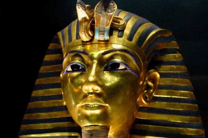 Full-Day Giza Pyramids, Egyptian Museum and bazaar Private Tour - Starting at the Egyptian Museum