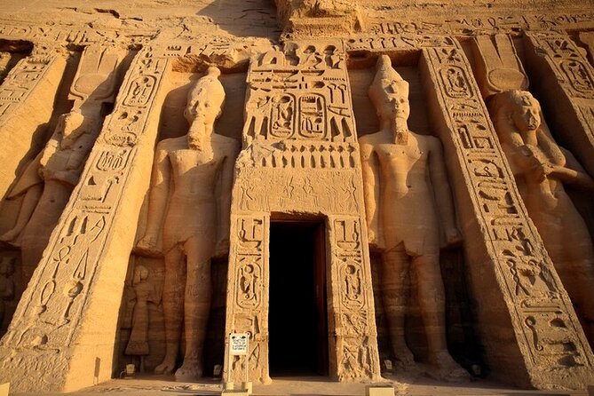Full Day tour to Abu simbel temples from aswan - The 4:00 a.m. pickup from Aswan