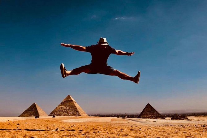 Full-Day Tour to Giza Pyramids, Memphis, and Sakkara - Giza Plateau: three pyramids and one unforgettable Sphinx