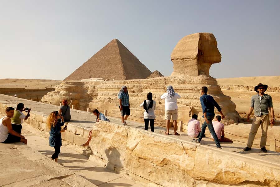 Giza Pyramids and Sphinx: Half-Day Private or Group Tour - Who should book this Giza tour?