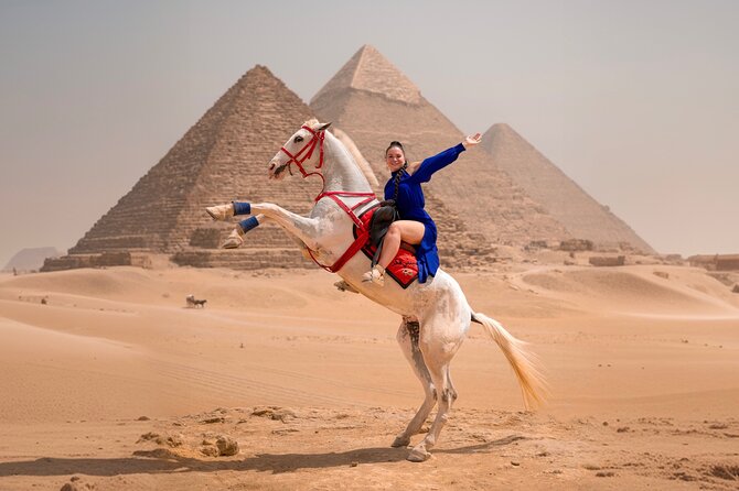 Giza Pyramids Photoshoot with Jumping Horse, Camel and Sphinx - Key points before you book
