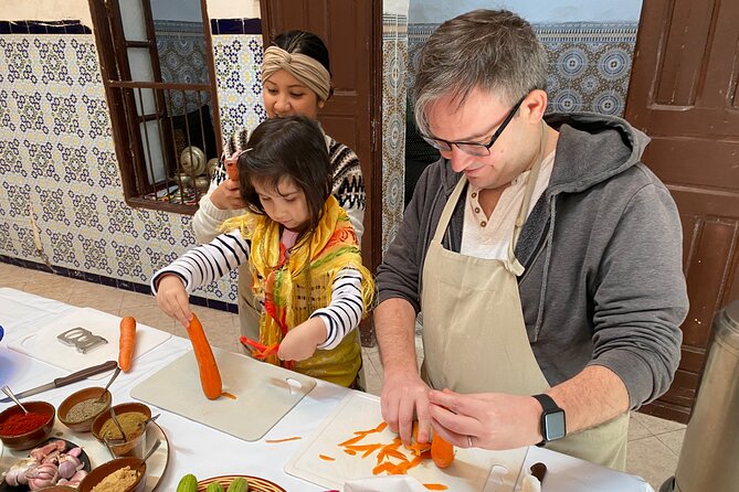 Half-Day Cooking Class with Local Chef Laila in Marrakech - How much hands-on cooking should you expect?