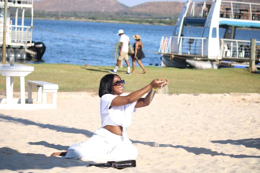 Hartbeespoort: 2-Hour Dam Cruise with South African Food - Should you book the Hartbeespoort Dam cruise?