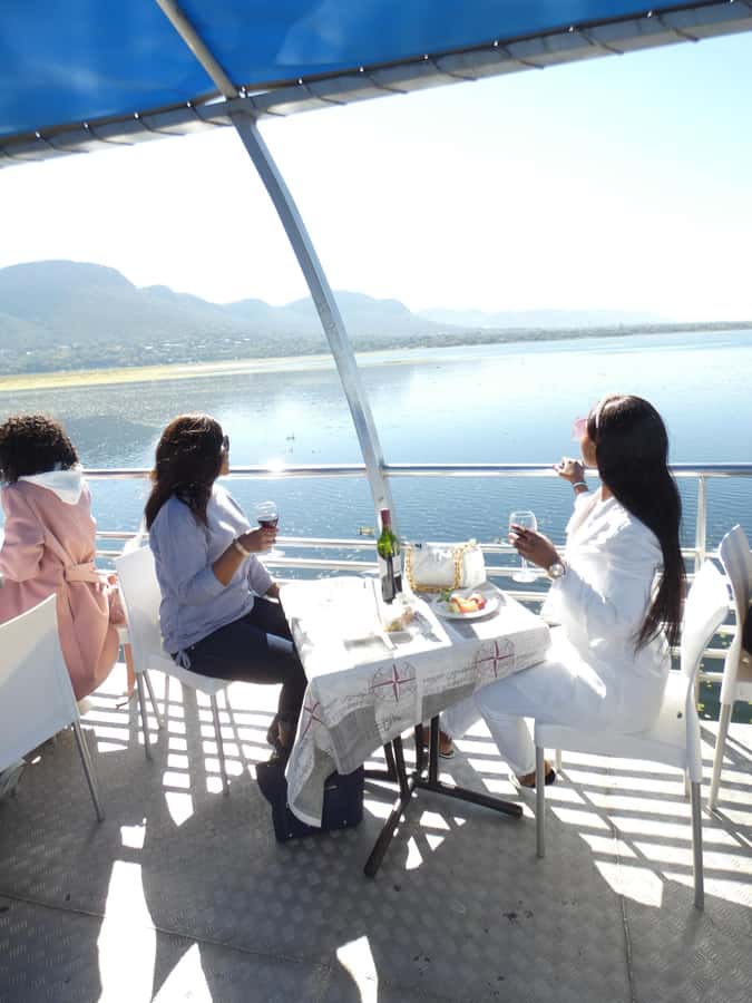 Hartbeespoort: 2-Hour Dam Cruise with South African Food - Magaliesberg views from open water