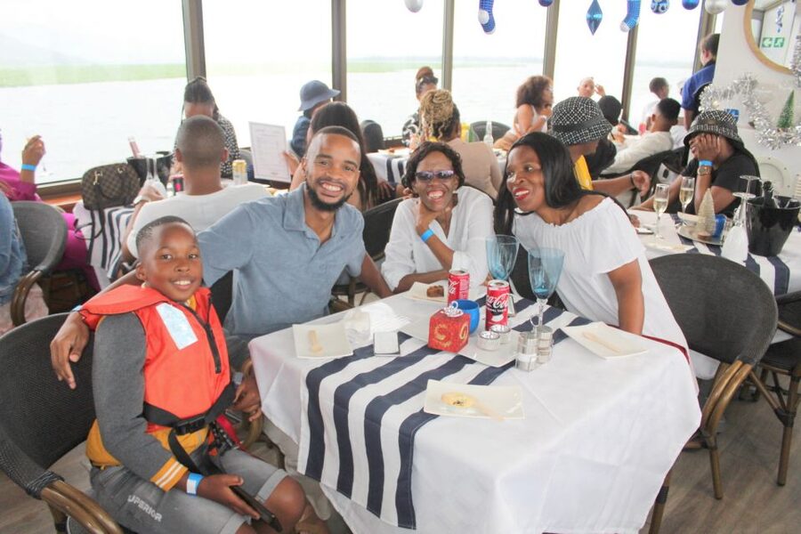 Hartbeespoort Dam: The Luxury Alba Boat Cruise with Food - Who will enjoy the Alba most