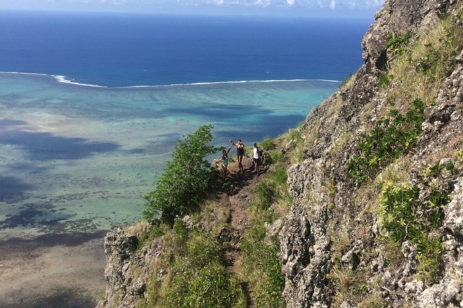 Hiking Le Morne Brabant - Weather, timing, and what to wear