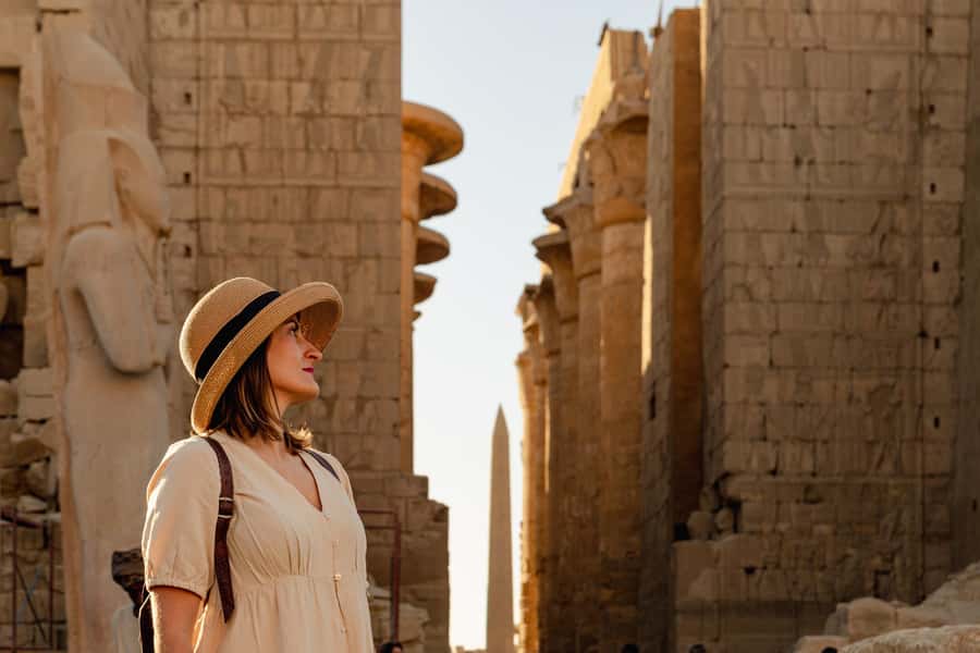 Hurghada: 2-Day Luxor Highlights & Hot Air Balloon & Hotel - Karnak Temple and its enormous scale