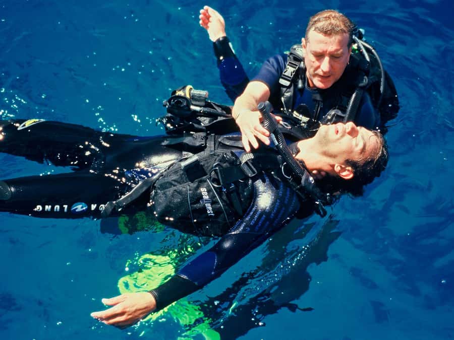 Hurghada: 3-Day PADI Open Water Diving Course - Hotel transfers and a useful arrival tip