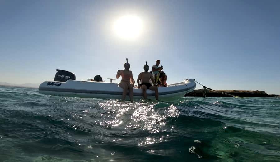 Hurghada: 3-Island Speedboat, Dolphin Watching & Snorkeling - Starting the day from Hurghada