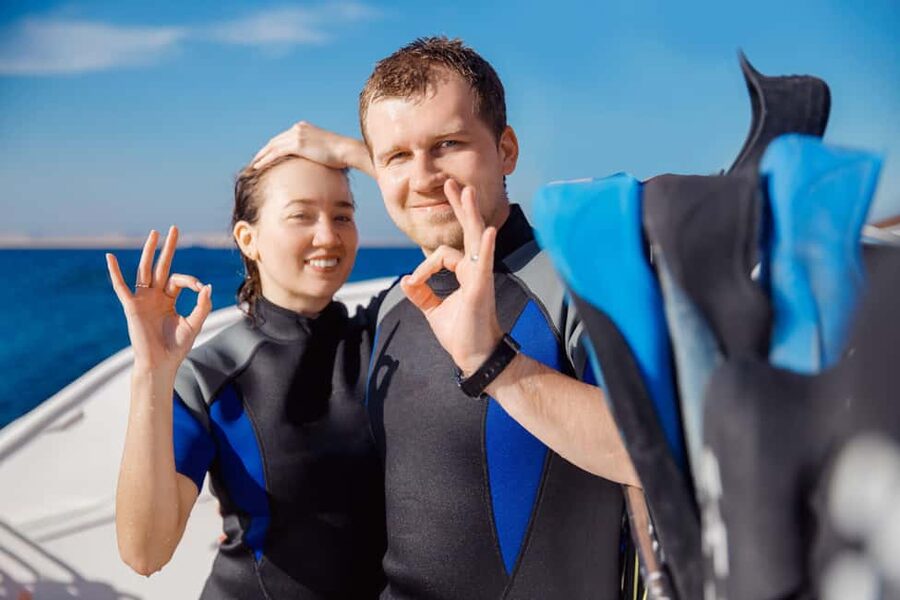 Hurghada: Beginners Scuba Diving Full-Day Boat Trip & Lunch - A calm boat day between the sessions