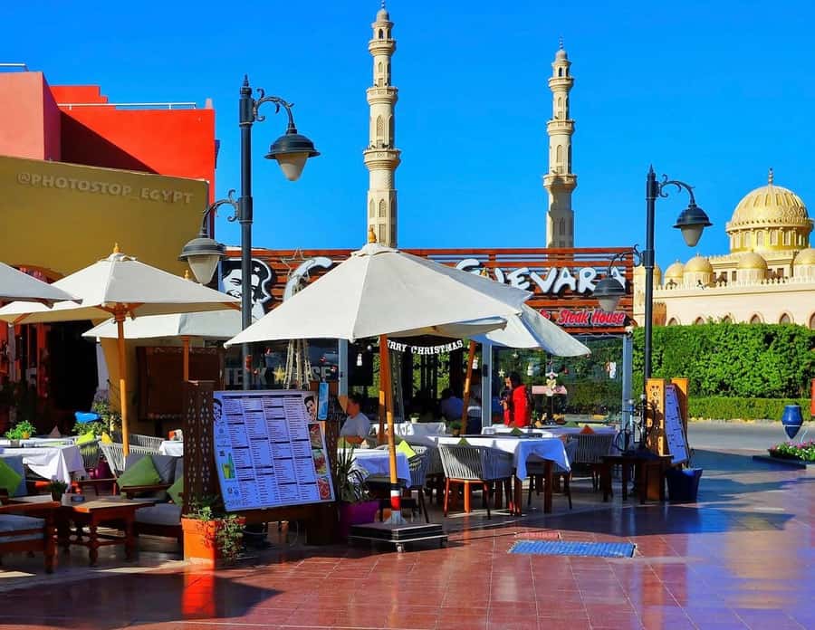 Hurghada: City Guided Tour with Local Market Stop - The marina: Hurghada’s modern public face
