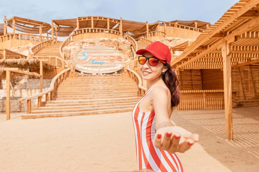 Hurghada: Elegance Yacht Cruise To Orange bay Island W lunch - Orange Bay gives you a full hour on the sand