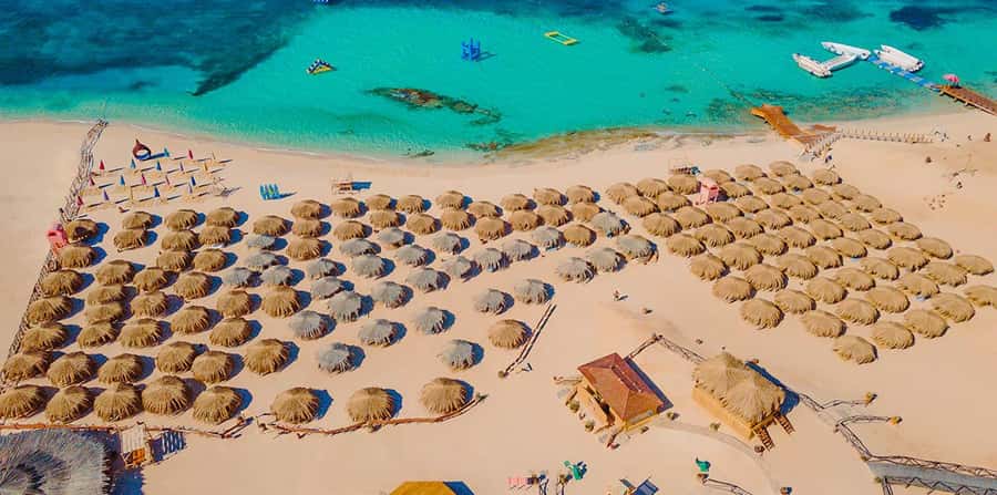 Hurghada: Hula Hula Cruise with Lunch, Massage, & Snorkeling - Pick the yacht for a full Red Sea day