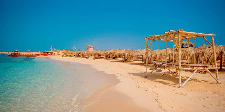 Hurghada: Hula Hula Island Boat Trip with Snorkeling & Lunch - Beach time, lunch, and water sports