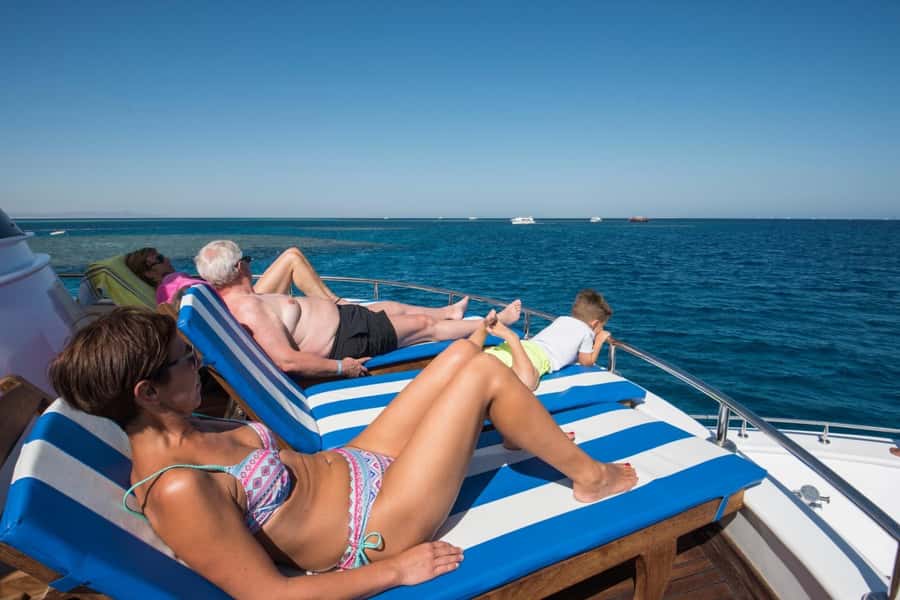 Hurghada: Luxury Orange Bay Cruise with Lunch and Pickup - What your $26 buys on the Red Sea