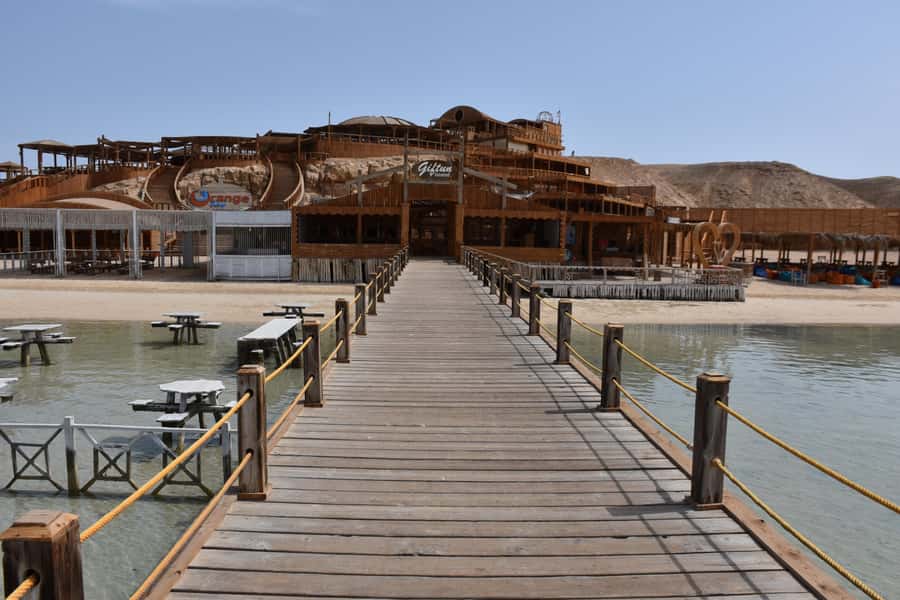 Hurghada: Luxury Orange Bay w/Snorkeling, Massage and Diving - Snorkeling around Giftun Island