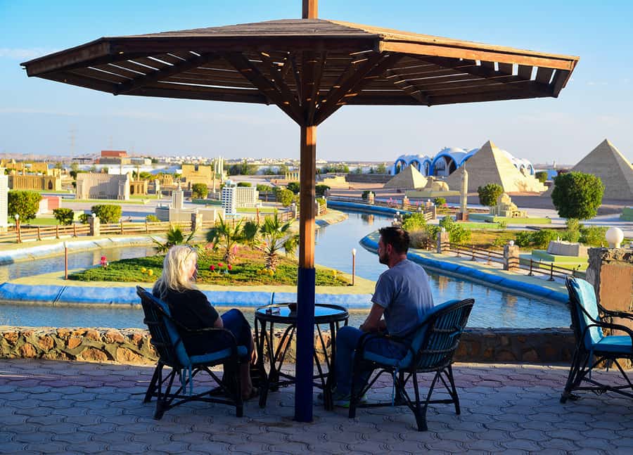 Hurghada: Mini Egypt Park Entry Ticket, Tour, and Transfers - Giza, Cairo, and the famous pyramid photographs