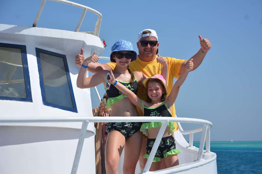 Hurghada: Orange Bay Island Boat Trip w/ Breakfast and Lunch - The boat, guides, and atmosphere