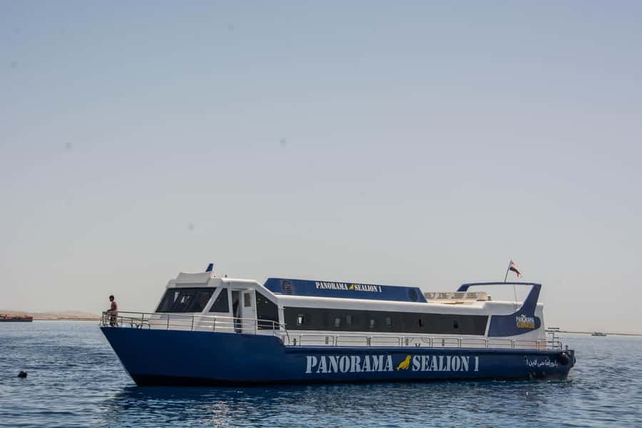 Hurghada: Panoramic Semi-Submarine Cruise with Snorkeling - What this Hurghada cruise actually offers