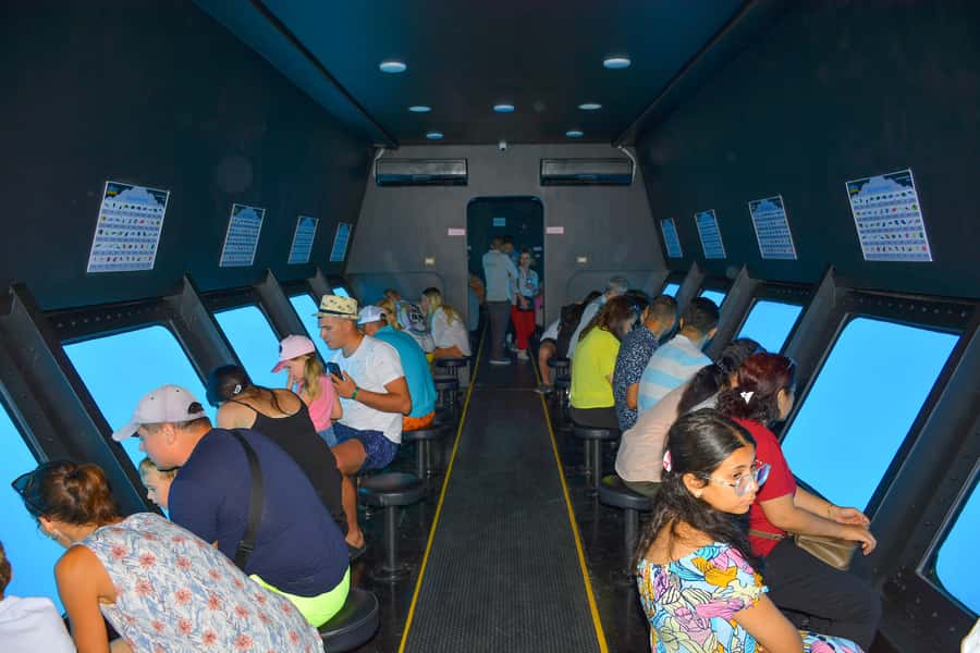 Hurghada: Panoramic Semi-Submarine Cruise with Snorkeling - The floating station and its practical advantages