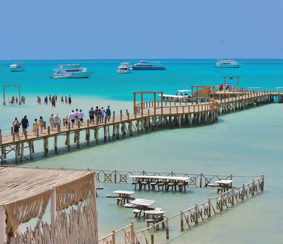 Hurghada: Premium Orange Island Cruise with Lunch & Transfer - Lunch, salads, fruit, and drinks onboard