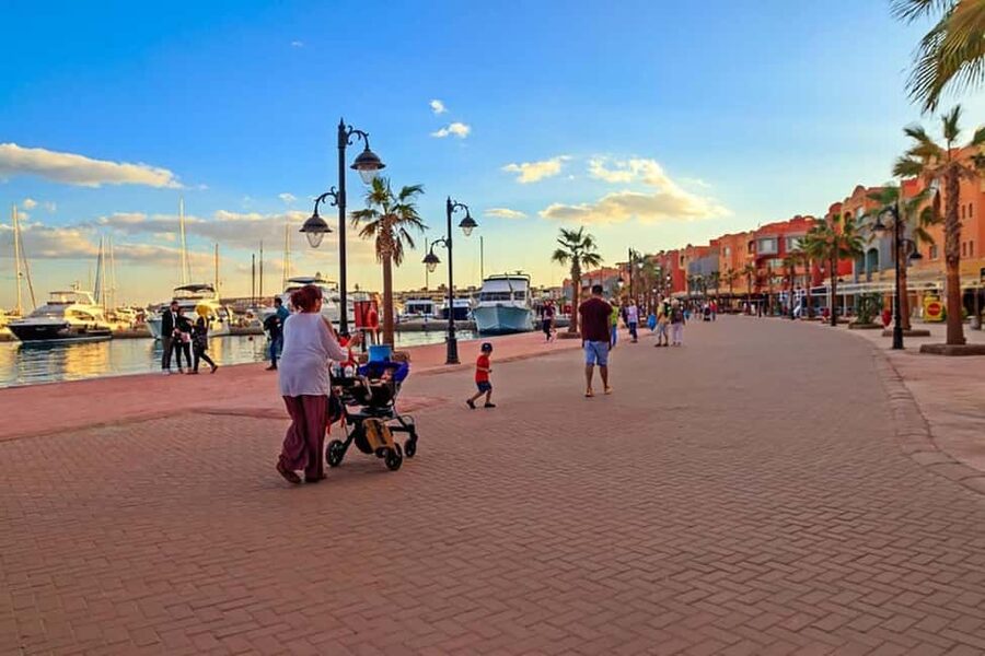 Hurghada: Private or Shared City Tour with Guide & Shopping - Why this city tour is worth your morning