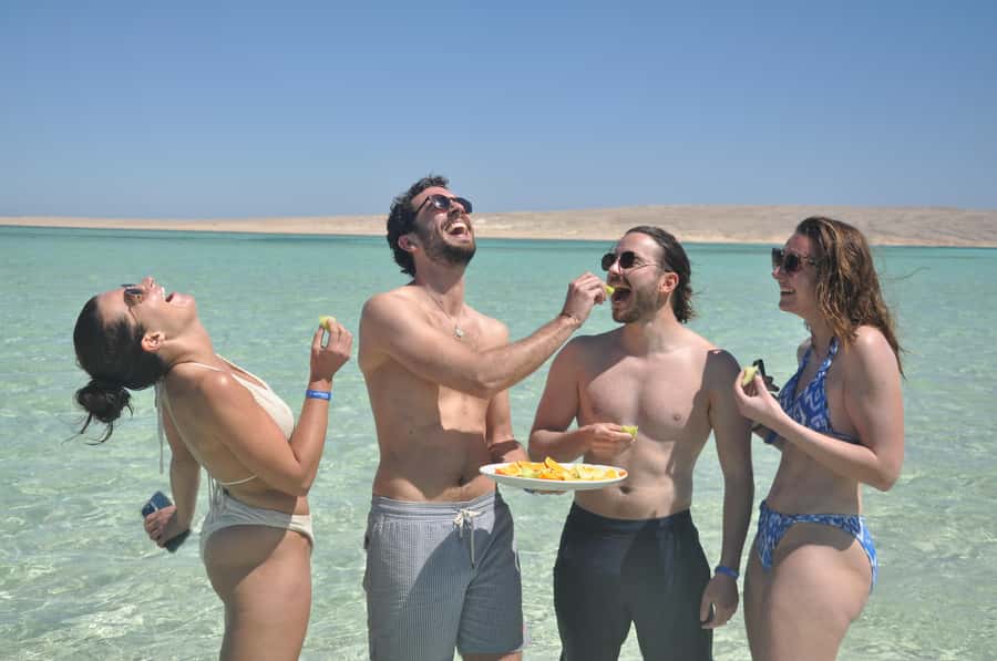 Hurghada: Private Speedboat Adventure with Snacks & Pick-up - Giftun islands, Orange Bay, and quieter sandbanks