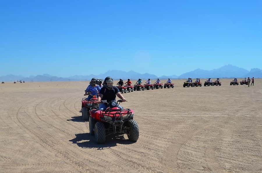 Hurghada: Red Sea Desert Quad Biking Tour & Sand Mountain - What to wear and what to expect at the garage