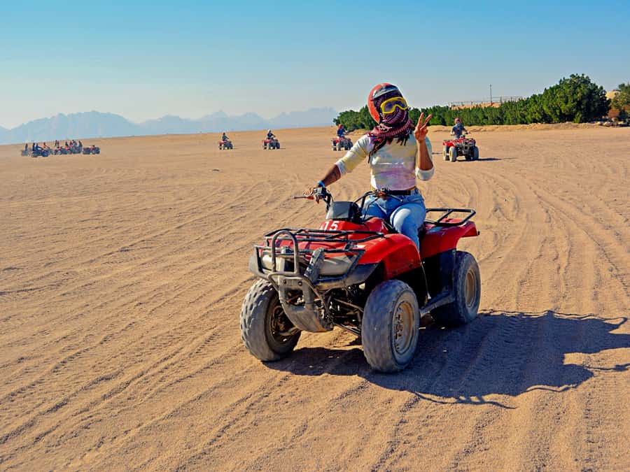 Hurghada: Safari Jeep, Quad, Buggy, Camel Ride & BBQ Dinner - The 40-minute quad-bike ride