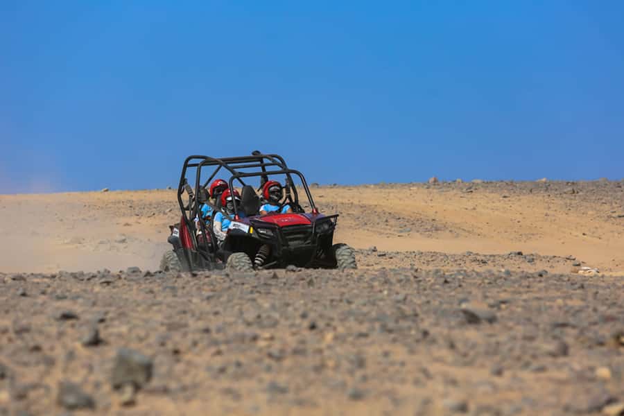 Hurghada: Sunset Desert Safari by Dune Buggy - Local villages and desert views