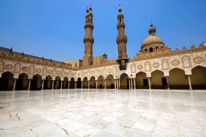 Islamic Cairo Walking Tour: Khan el Khalili, Al-Azhar Mosque - Al Azhar Mosque and the Fatimid setting