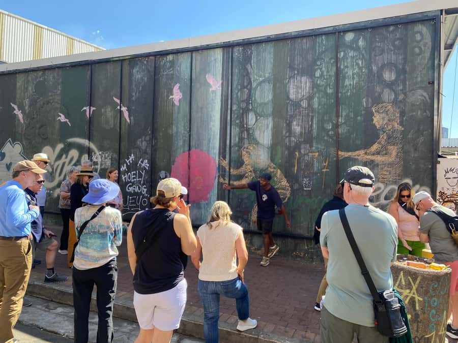 Johannesburg: Street Art and Culture in Maboneng! - Starting at Home of the Bean