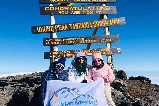 Kilimanjaro Climbing Lemosho Route 8 Days. - Day 5: Lava Tower and the descent to Barranco