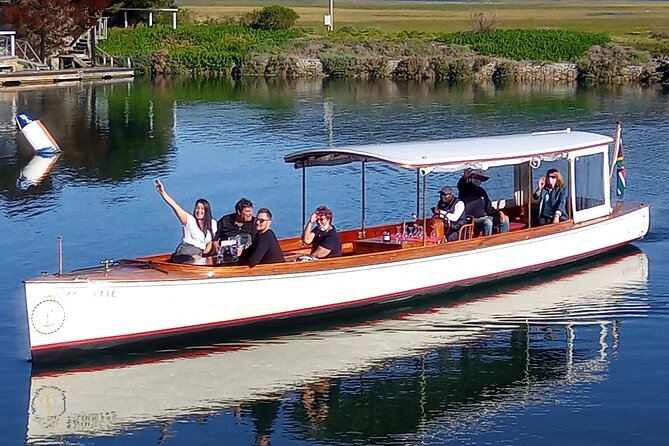 Knysna Boat Cruise aboard Coquette - Local stories from Michael, Dylan, and the crew