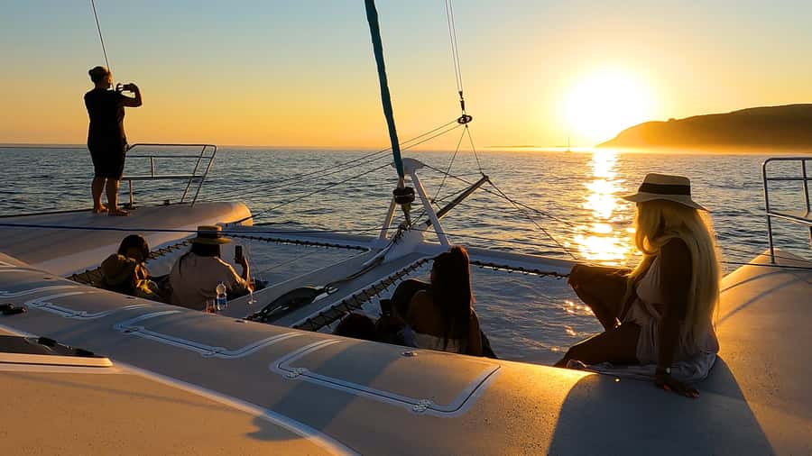 Knysna: Luxury Sunset Cruise with Captain's Barbeque - Setting out from Thesen Island