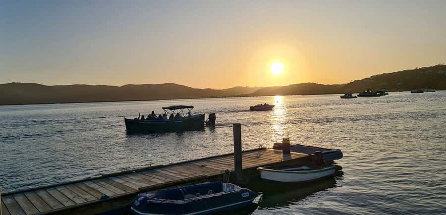 Knysna: Sunset Lagoon Cruise - Why sunset is the right time on Knysna Lagoon