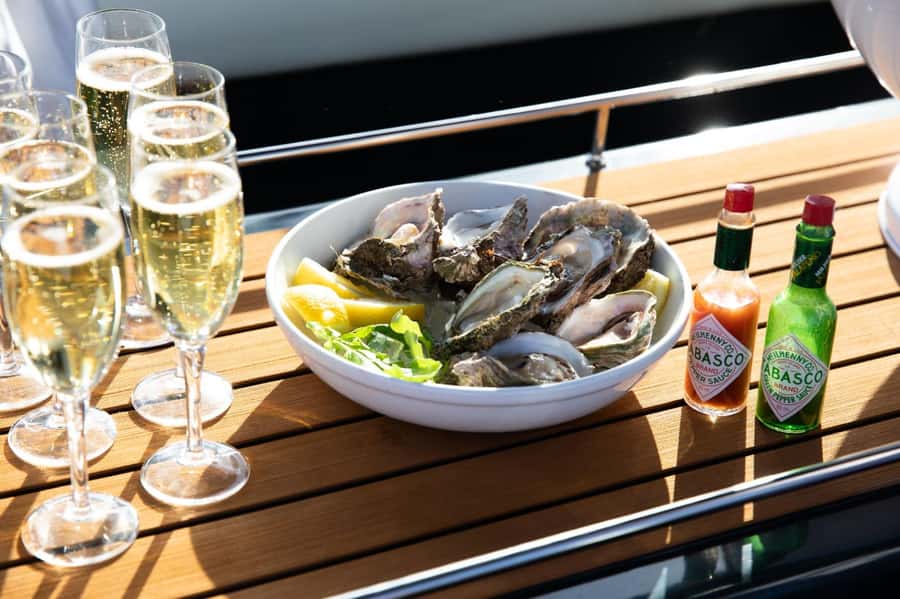 Knysna: Sunset Lagoon Cruise - What the guides add to the ride