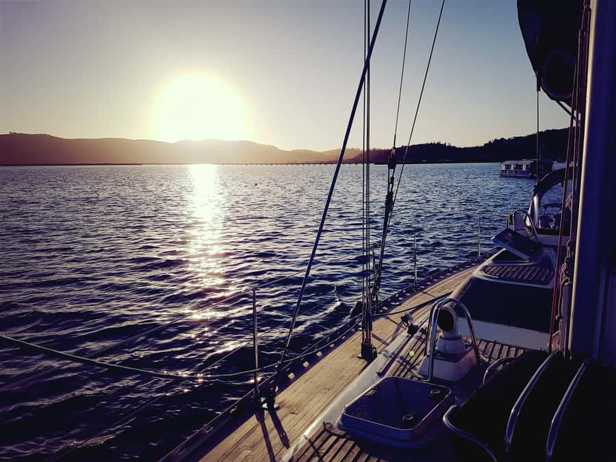Knysna Sunset Sailing Cruise with Light Dinner and Wine - Booking advice for a smoother evening