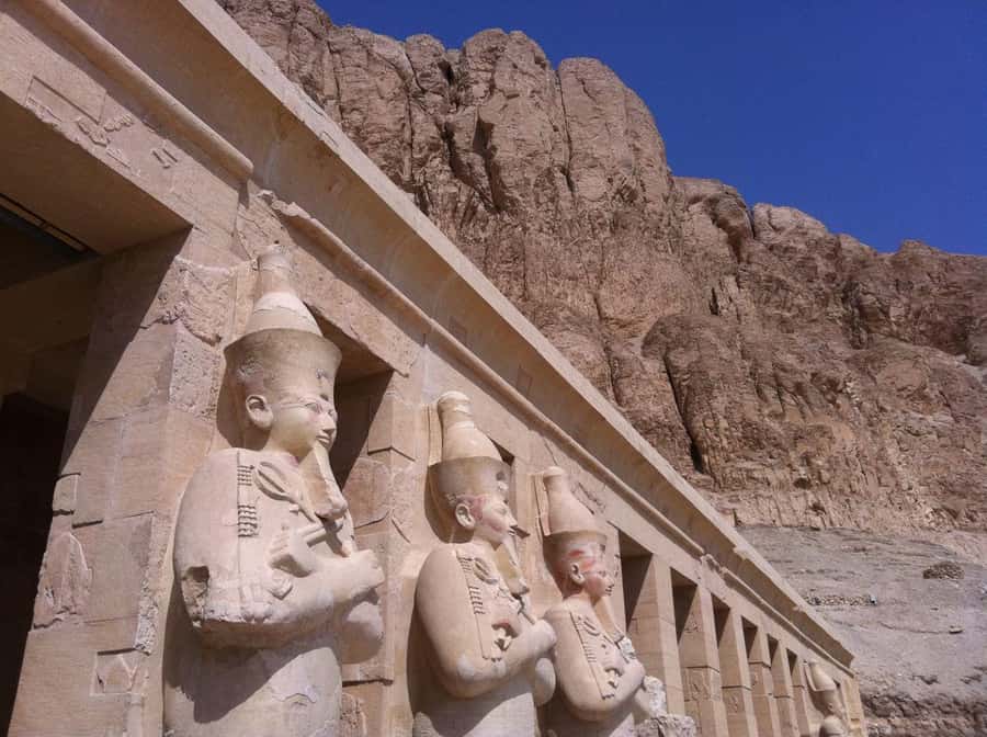 Luxor Day Tour Visit Dendara And Abydos Temples - Small cautions before you book