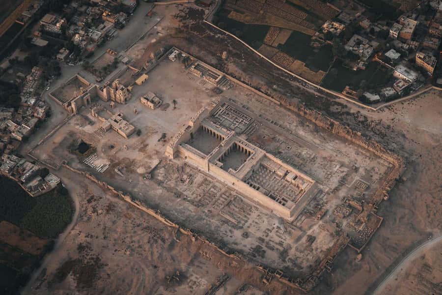 Luxor: Hot Air Balloon Ride over Luxor Relics - The early pickup and Nile crossing