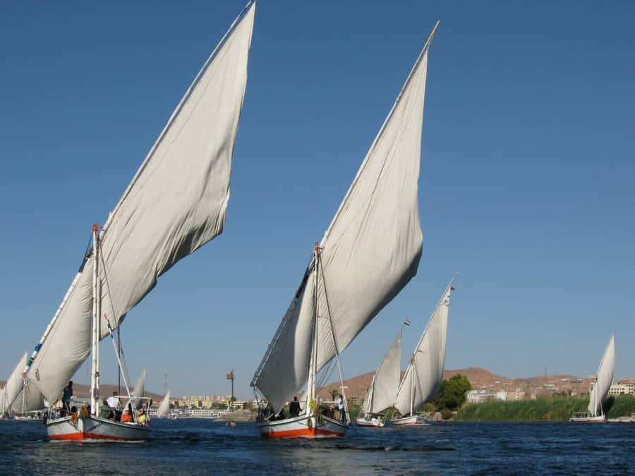 Luxor: Private Felucca Boat Trip with Hotel Pickup - The Sunset View Toward the West Bank