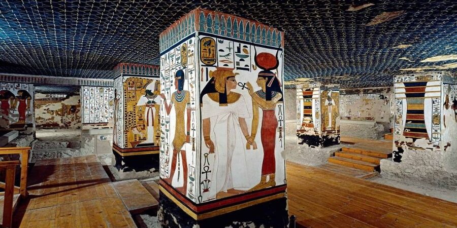 Luxor: West Bank Kings and Queens All-Inclusive Tour & Lunch - Hatshepsut’s temple and the story of a female pharaoh