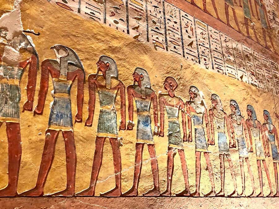 Luxor: West & East Banks & Tut's Tomb Private Full-Day Tour - Luxor Temple as the final chapter
