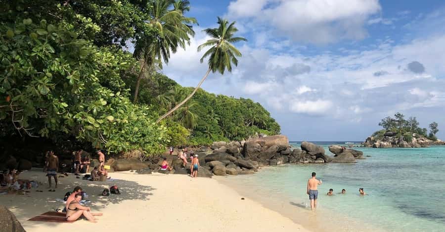 Mahé: Private Customizable Full-Day Tour with Hotel Pickup - Port Launay and the west coast beaches