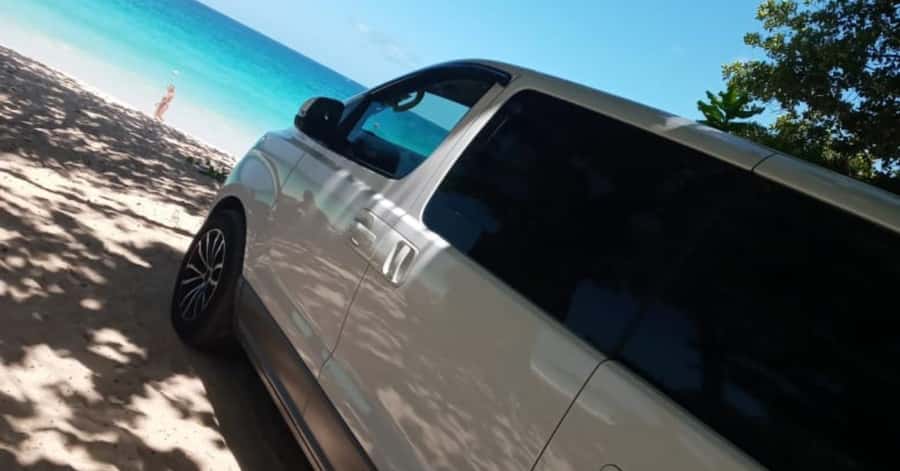 Mahé: Private Customizable Island Tour with Hotel Transfer - Choosing between Mahé’s beaches