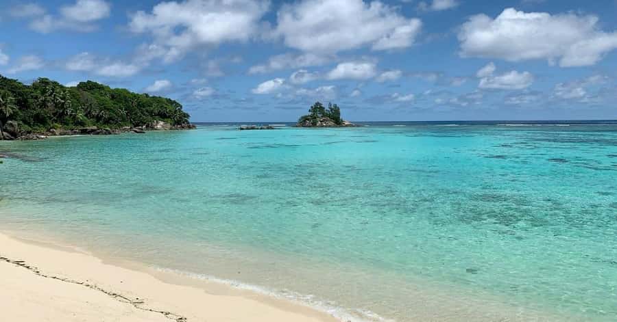 Mahé: Private Customizable Island Tour with Hotel Transfer - How good are the drivers and guides?
